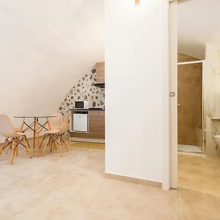 Oda ve Kahvaltı Arco Gentile 4*
